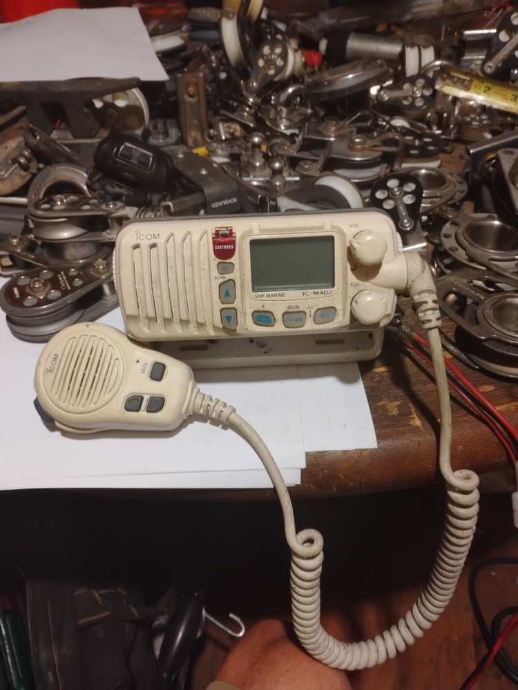 Icom Vhf Marine IC-M402