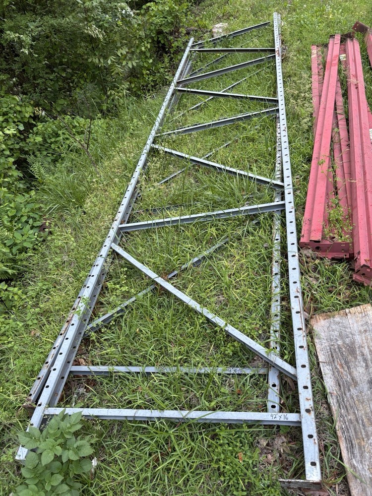 15’x42” Pallet Rack Upright