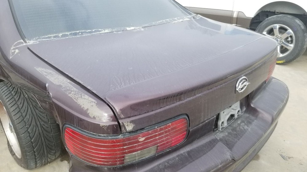 96 CHEVY IMPALA SS REAR TRUNK DECKLID ASSEMBLY WITH SPOILER MAROON