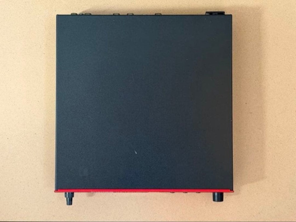 Excellent BOSS VF-1 Multi-Effects Processor