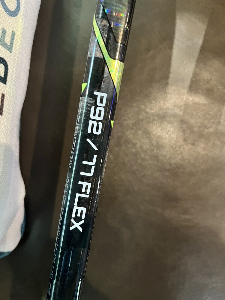 bauer agent hockey stick
