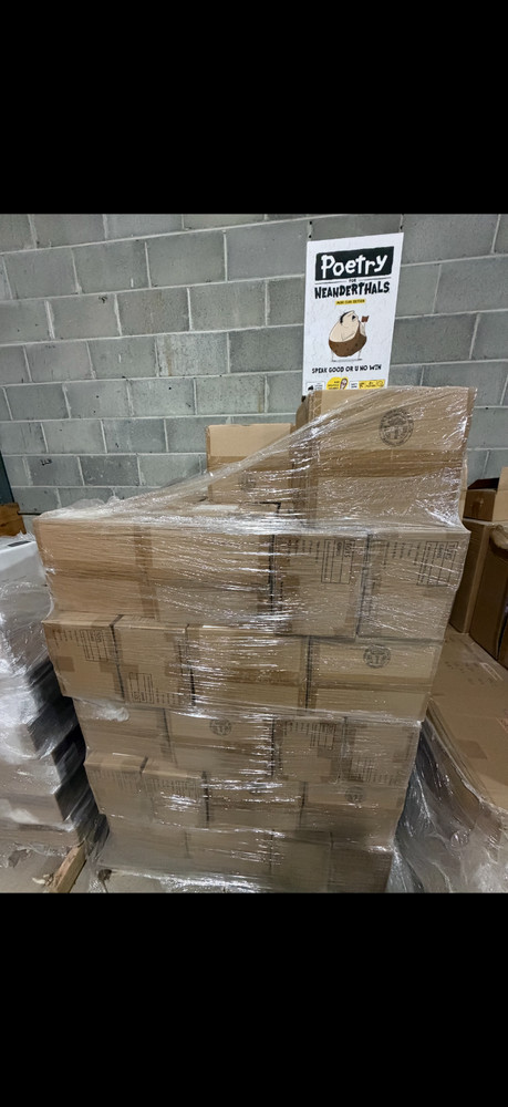 WE BUY AND SELL PALLETS, MESSAGE US