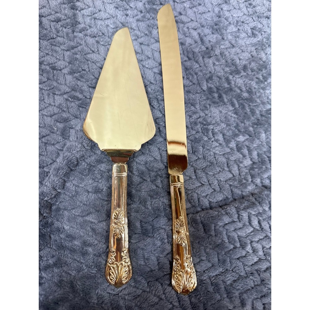 Gold Plated Cake Server and Knife Set Shell Embossed Wedding Dessert Set 2pc