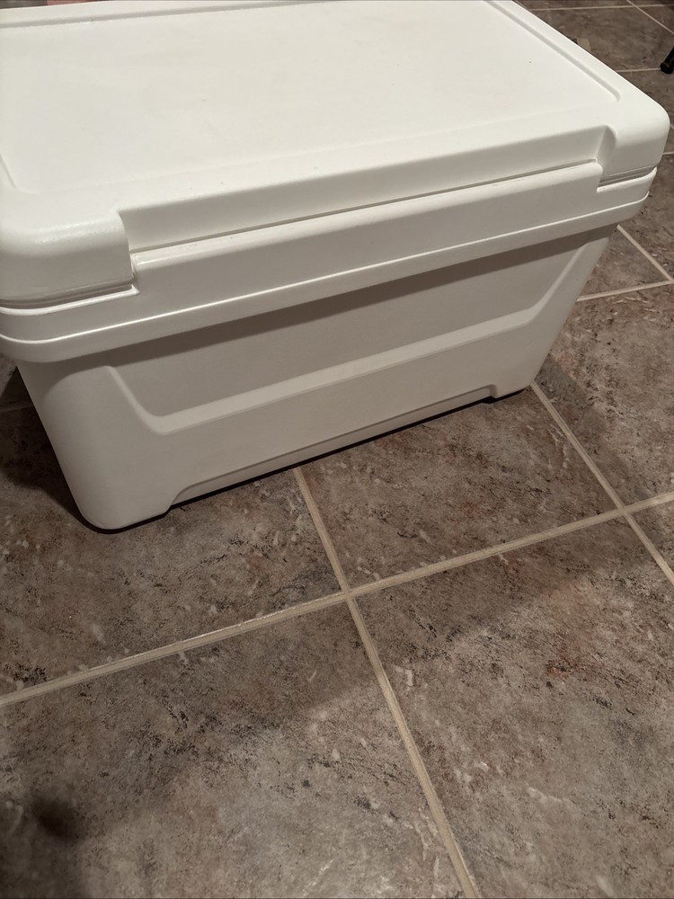 Igloo 48 Qt Cool White Cooler