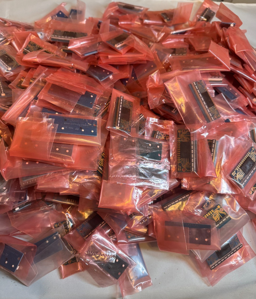 NSM3915 10 segment Red LED Bar Graph Module - *2,000 PIECES* New