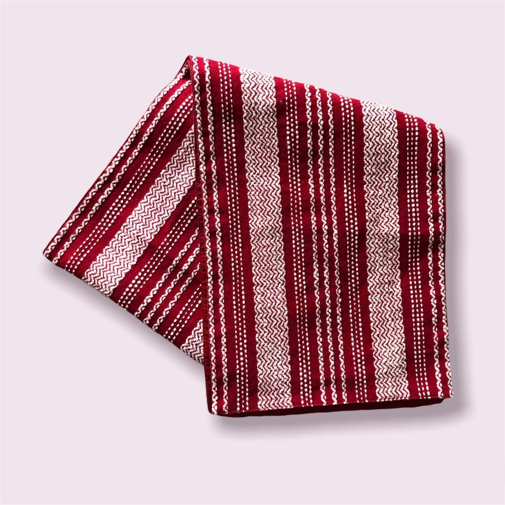 Red Christmas Holiday Festive Table Runner