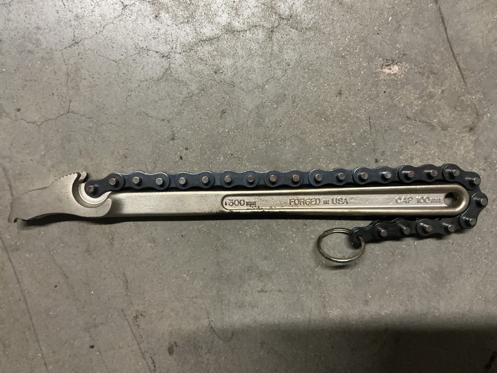 Vintage Craftsman Chain Wrench Model 955713 4" Capacity