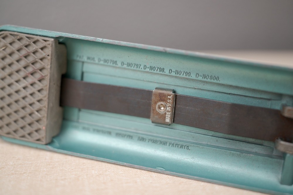 Mid Century Deco Swingline Swingline Model #4 Desktop Speed Stapler