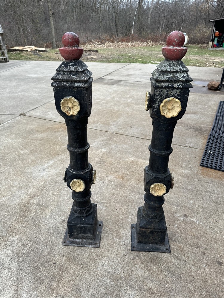 Beautiful Antique Cast Iron  Horse Hitching Post’s