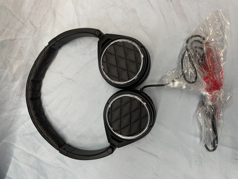 BIGR Audio Madison Avenue Black High End Wired