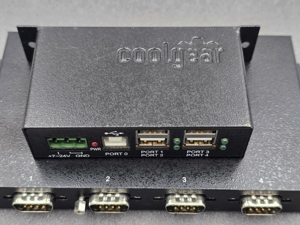 Coolgear 4-Port Industrial USB 2.0 Powered Variable Voltage Input without adapt.