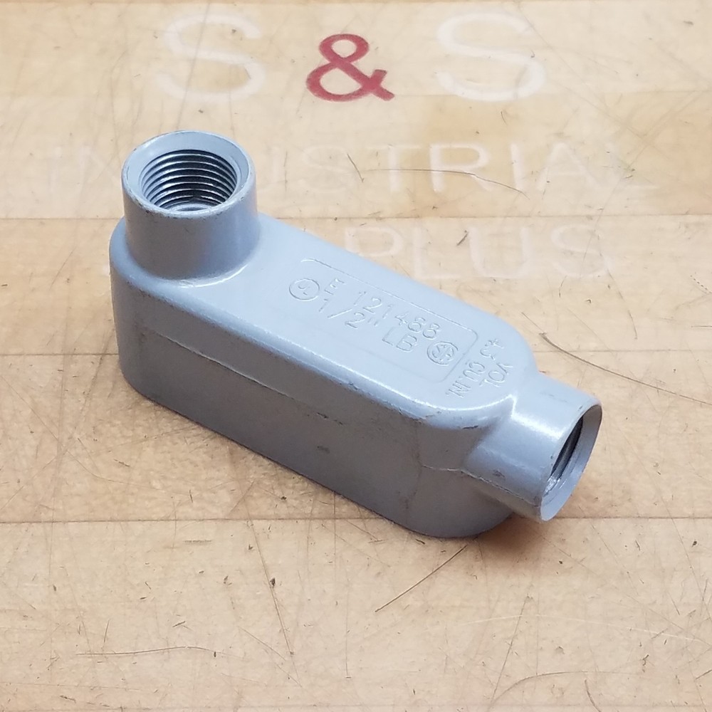 Conduit Body 1-1/2" LB E 121488 - USED
