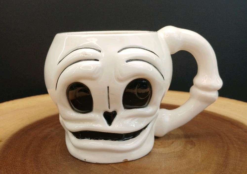 Skeleton Skull Mug by Applause Halloween Decor  White Bone Handle "READ"