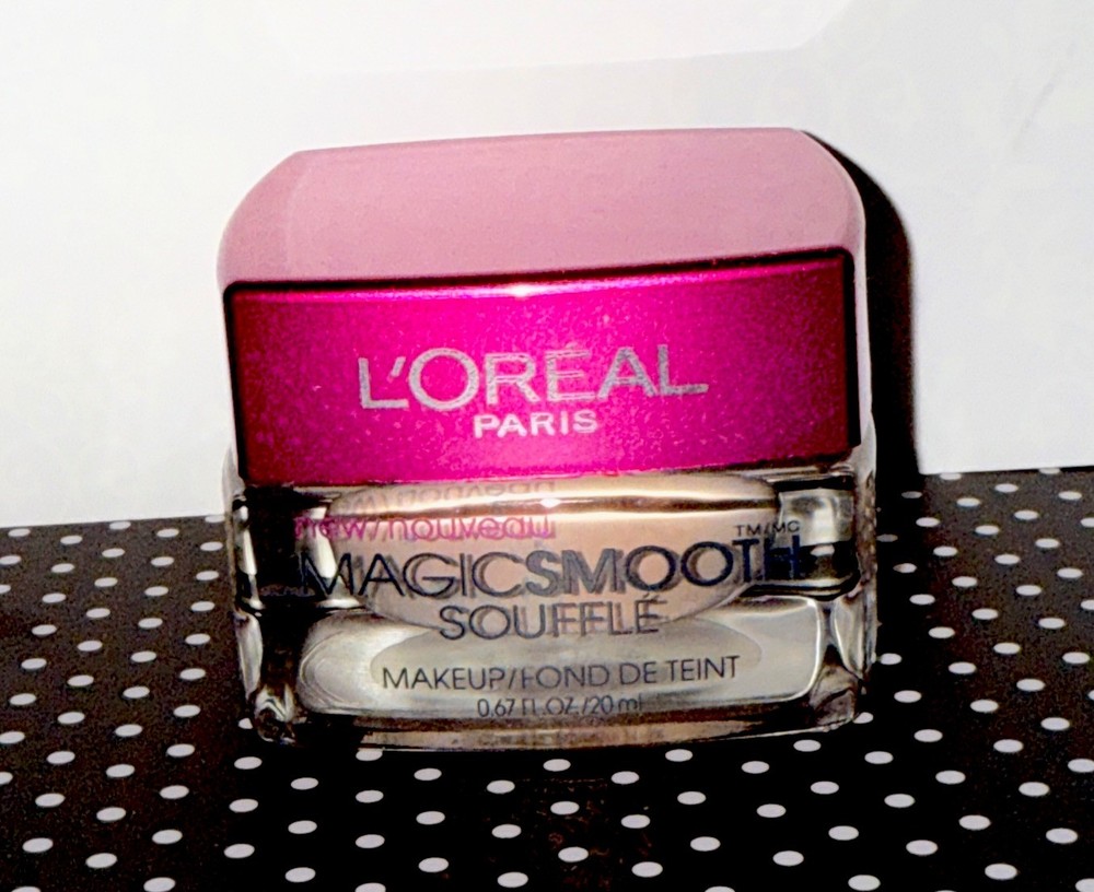 L’Oreal Magic Smooth Soufflé Natural Buff 518 Makeup SEALED