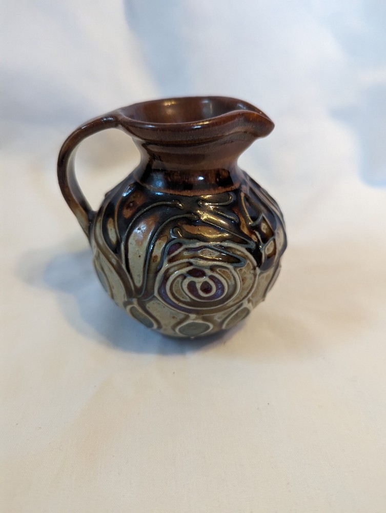 Gorgeous studio pottery pitcher - 4"