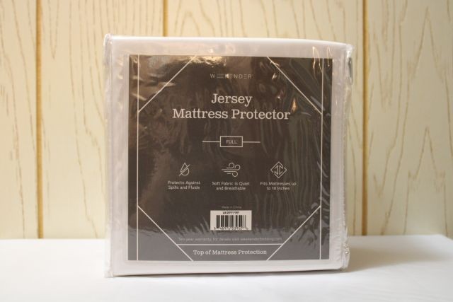 Jersey Mattress Protector by Weekender - Full Size - New in Package