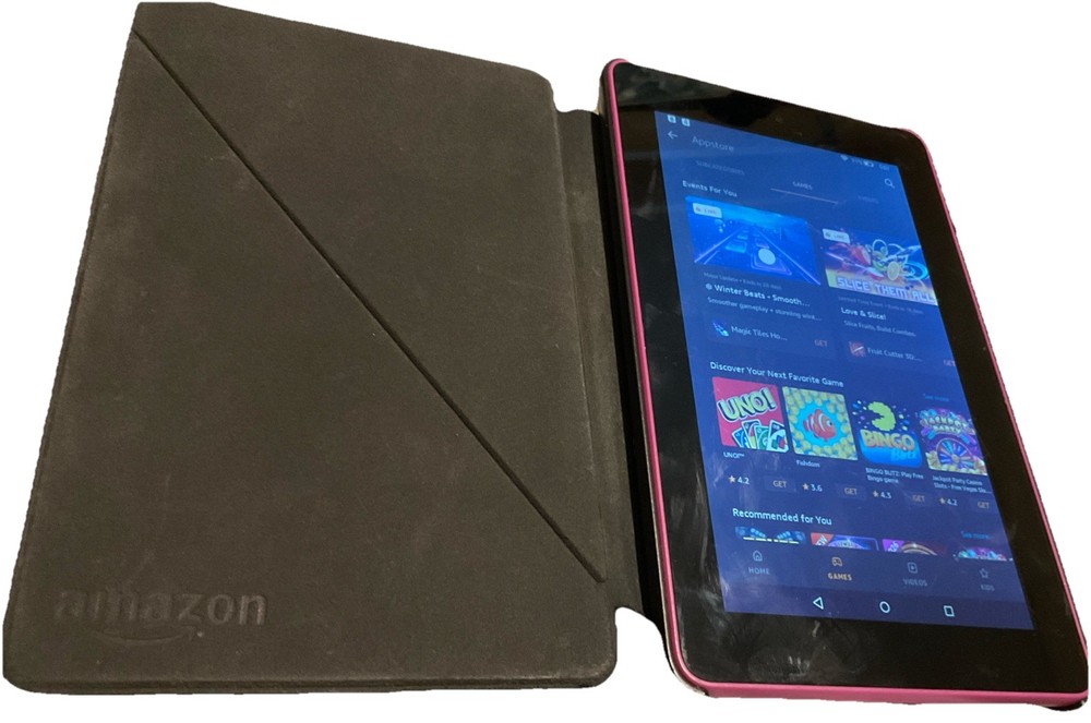 Amazon Fire Tablet 5th Gen - 8 Gb Purple With Black Case Charging Cable Nice