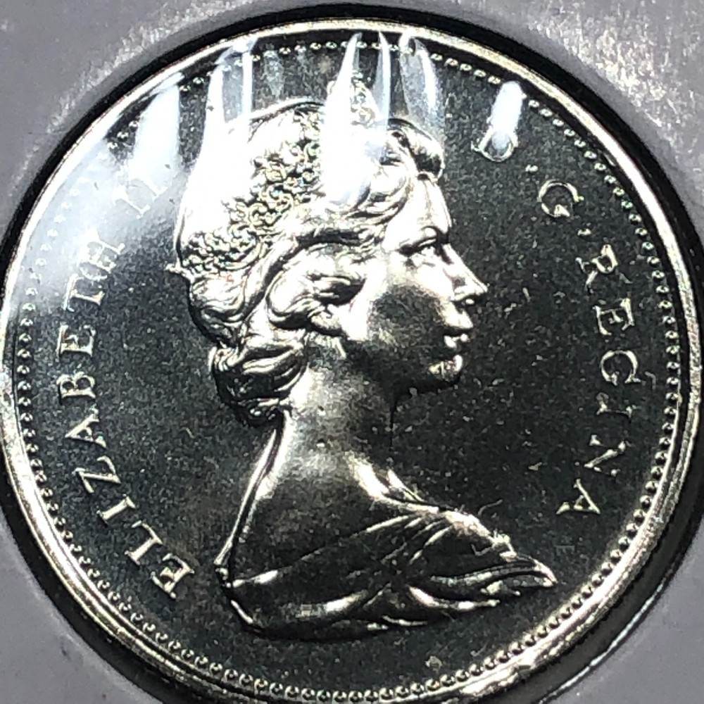 1972 Canada Twenty Five Cent Foreign Coin #1916