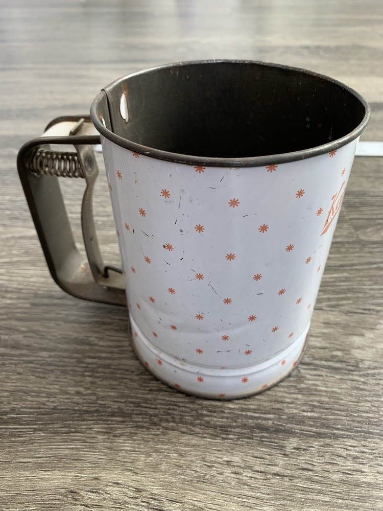 Vintage Australian Star Flour Sifter