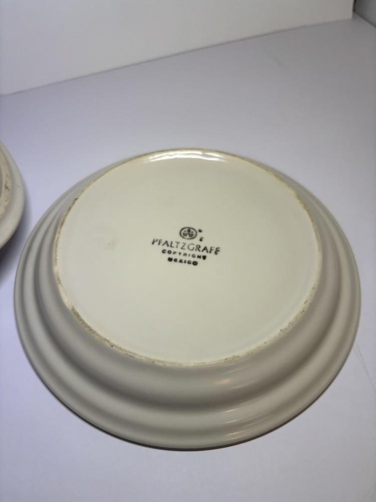 Pfaltzgraff Cheese Plate Covered Butter Dish - Stoneware
