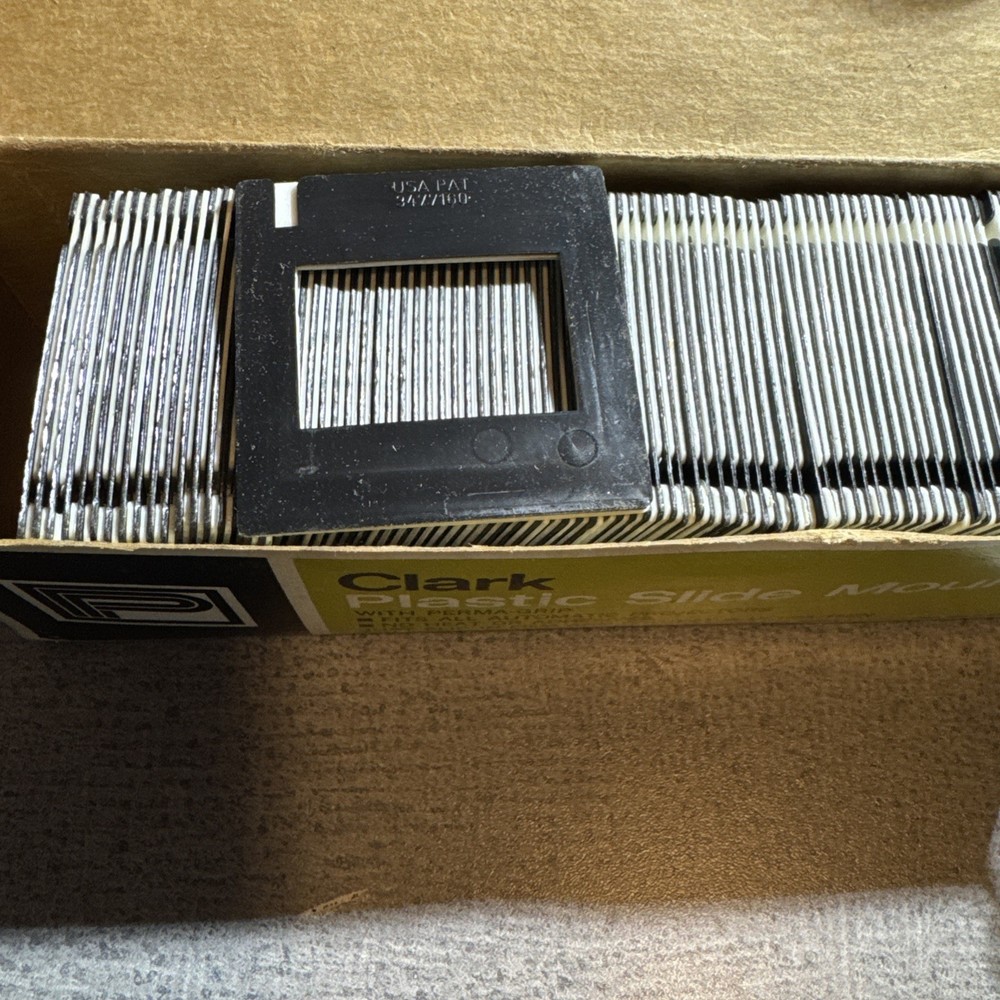 Vintage Box Clark Plastic Slide Mounts With Perma-Grip 35mm