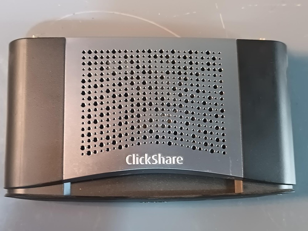 Barco ClickShare CSE-200 Wireless Presentation System w/ 2 Buttons