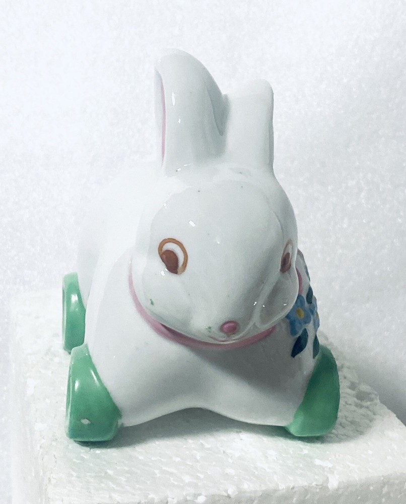 Rabbit Ceramic Figurines 4” 1991 Easter Bunny Vintage EUC
