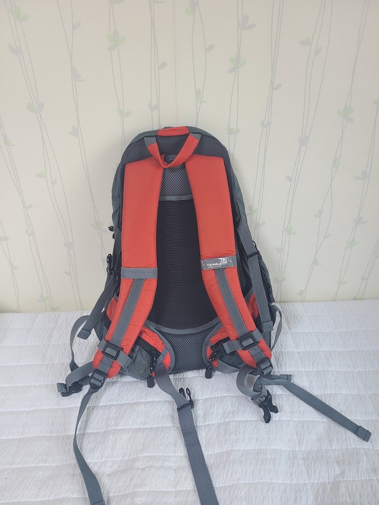 Kronos 30+5L Hiking Backpack
