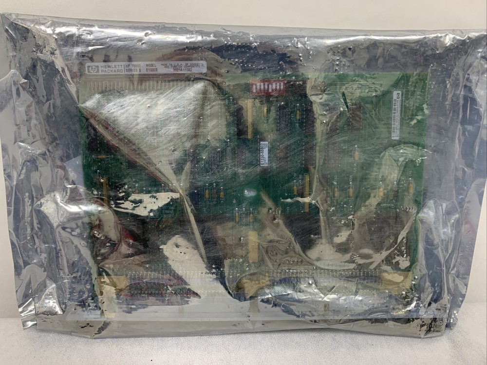 Agilent / Hewlett Packard HP 75000 E1330B Series B
