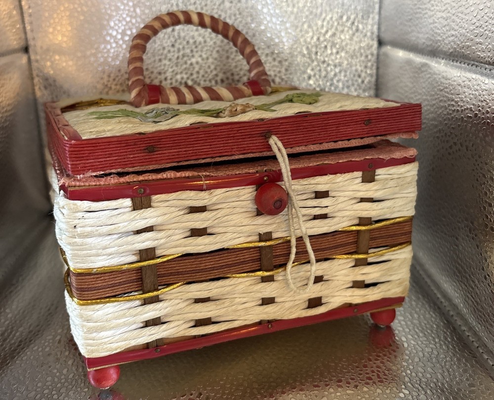 Vintage raffia straw Small Sewing Box Retro Red