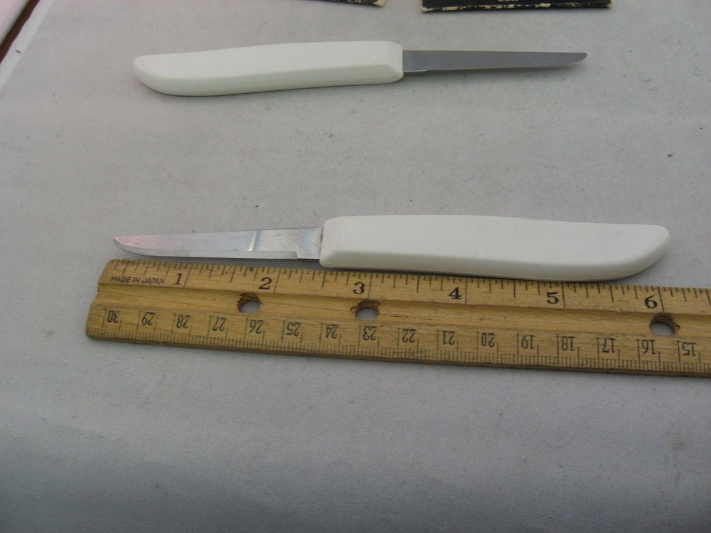 2 Two Vintage White Handle Quikut Kitchen Knives ~ Nice Condition~