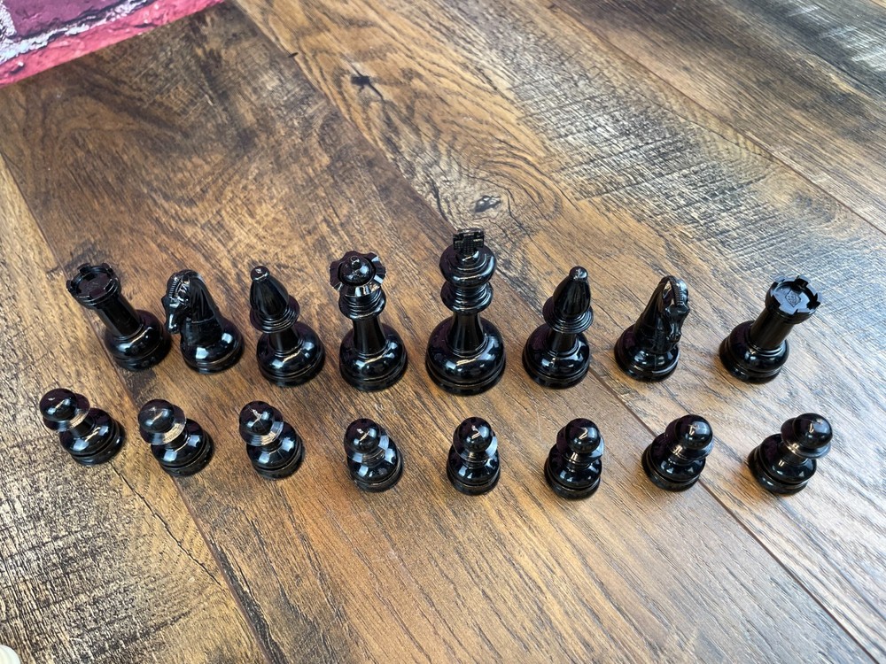Vintage E.S. LOWE CHESS SET ONLY - Complete Set Without Board Case or Any Papers