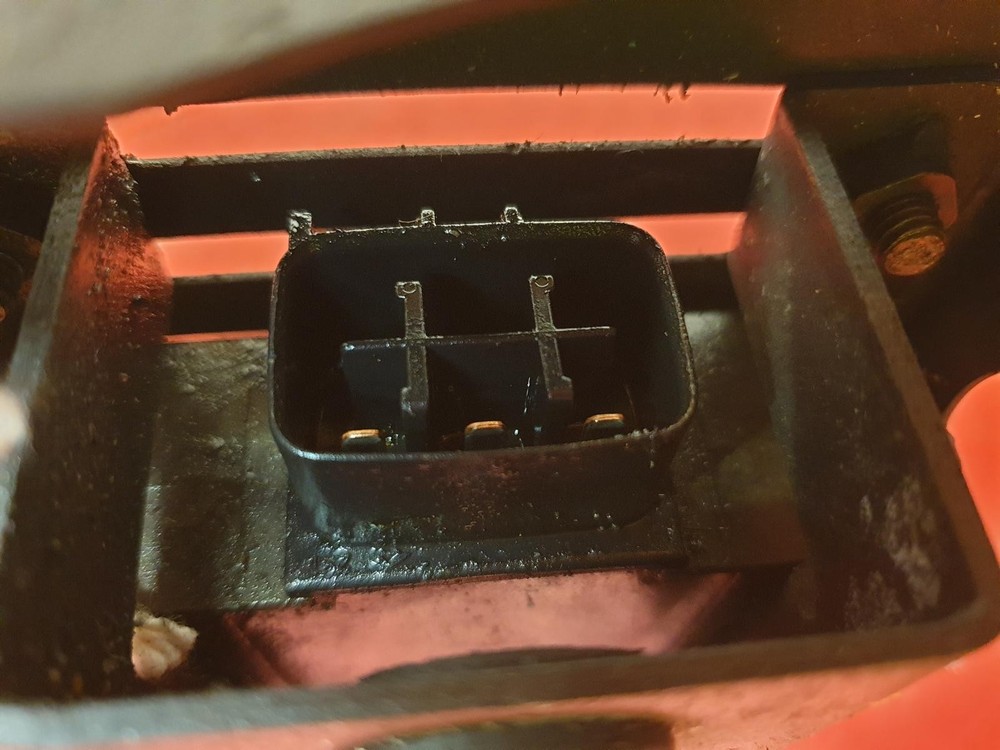 2013 KAWASAKI VN900 REGULATOR RECTIFIER
