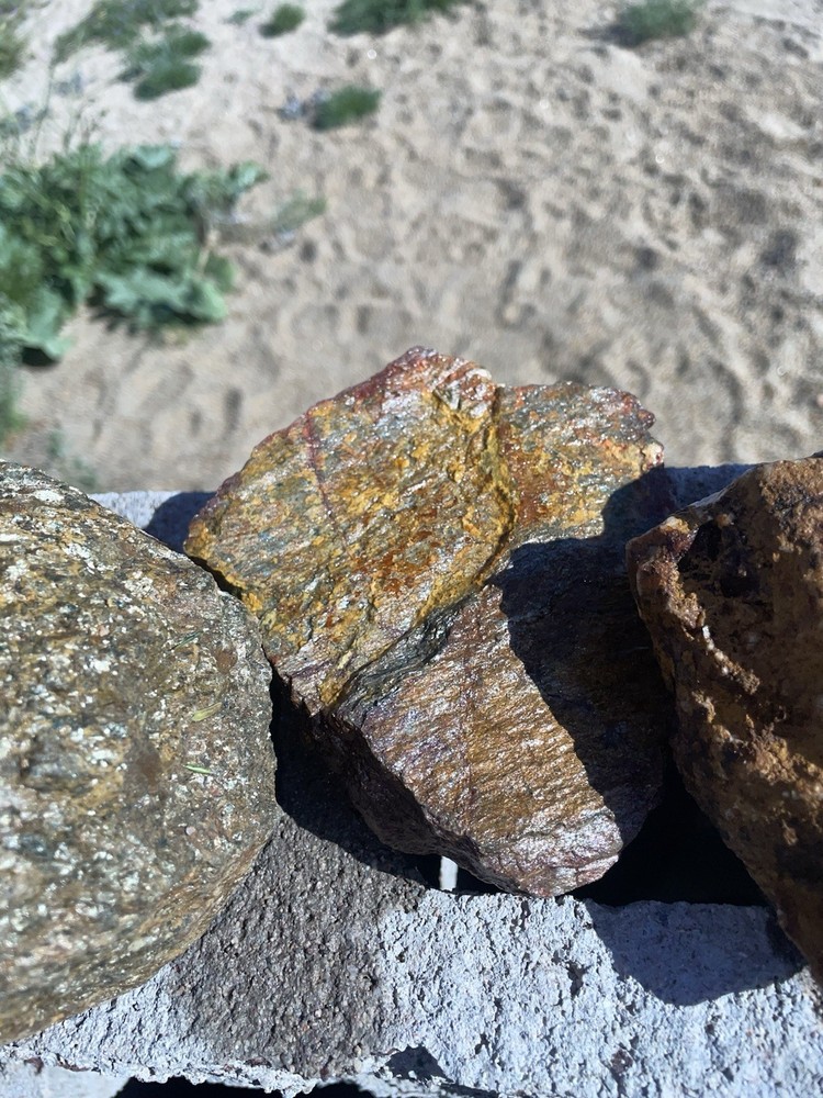 Gold ore