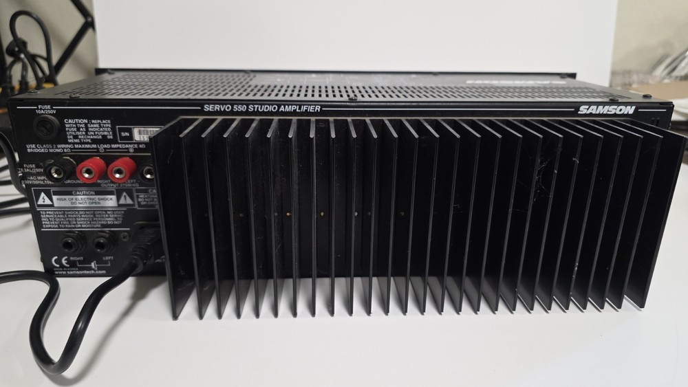 Samson Servo 550 Studio Amplifier