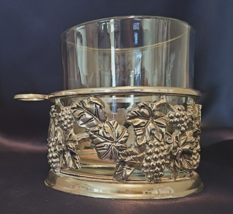 Vintage Silver Plated Wine Bottle Coaster with Grape on the Vine Pattern