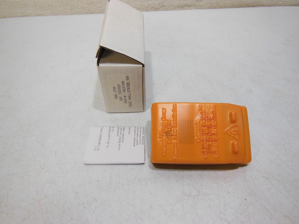 Genesis Mirtone MG1F-VM Strobe Multi CD White - New