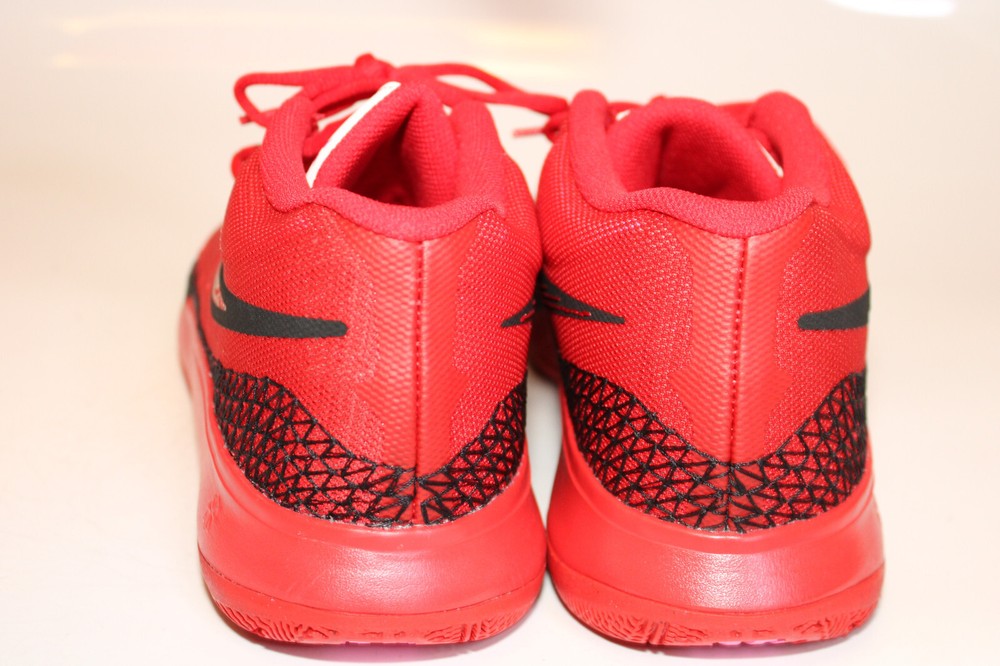 Nike Kyrie Flytrap 6 University Red DM1125-600