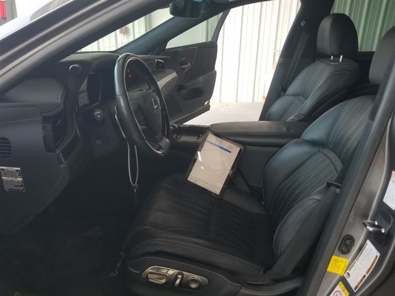 18 LEXUS LS500 NETWORK GATEWAY CONTROL MODULE 8911150110