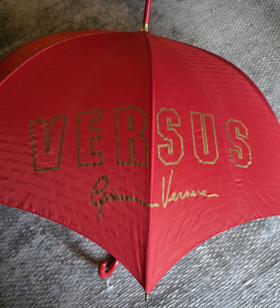 Giani Versace Versis Red Umbrella Limited Edition