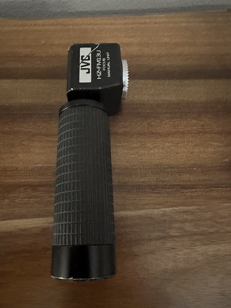 JVC HZ-FM13U Manual Focus Control