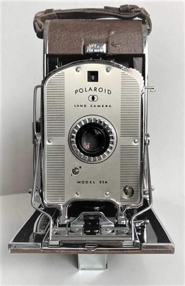 POLAROID LAND CAMERA MODEL 95B CAMERA NICE FROM COLLECTION
