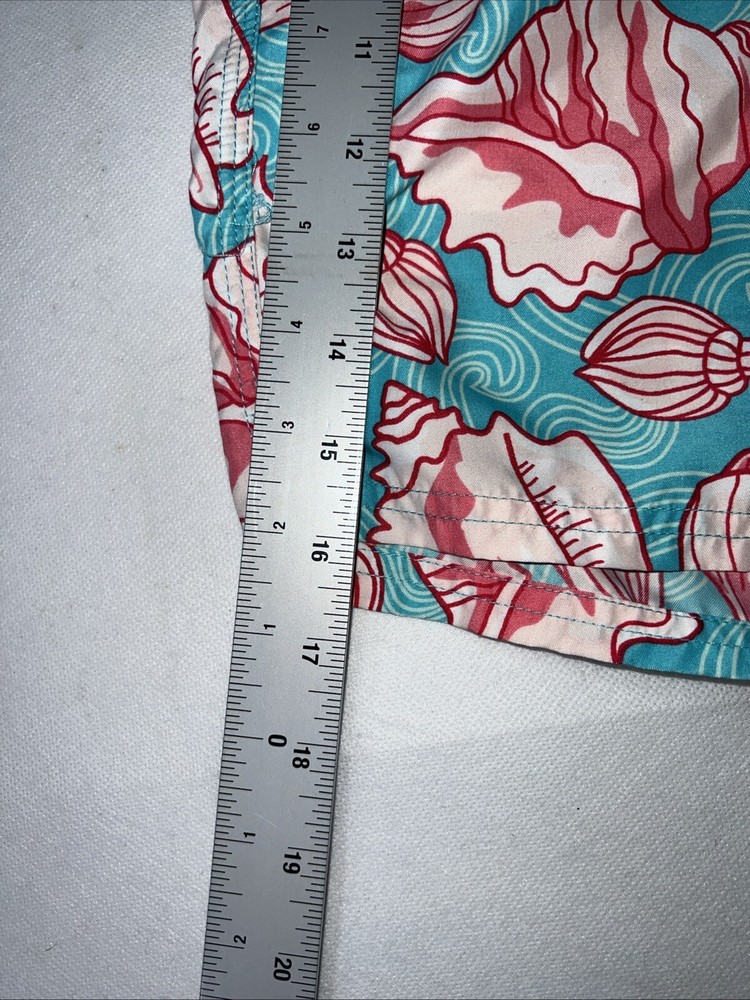 Vineyard Vines Men’s Swim Trunks Medium Blue With Conch Shells Draw Strings