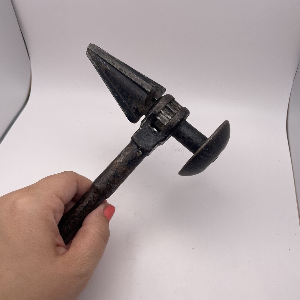 Antique Early Mueller 1800s Pipe Ratchet Plumbers Tool