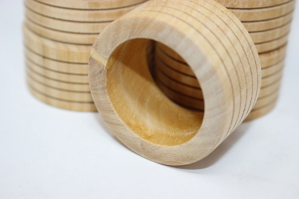 Vintage Light Wood Napkin Rings (8)