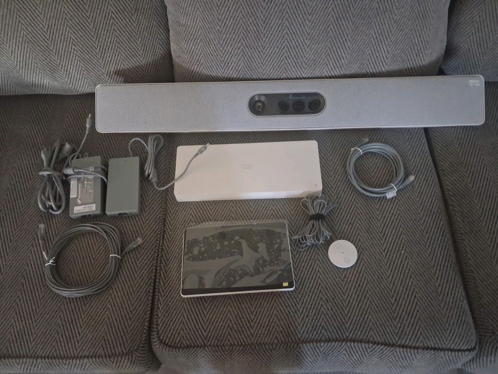 Cisco TTC7-25 Codec Plus w/ TTC8-10 Webex Quad Camera TTC5-15 Touch Panel