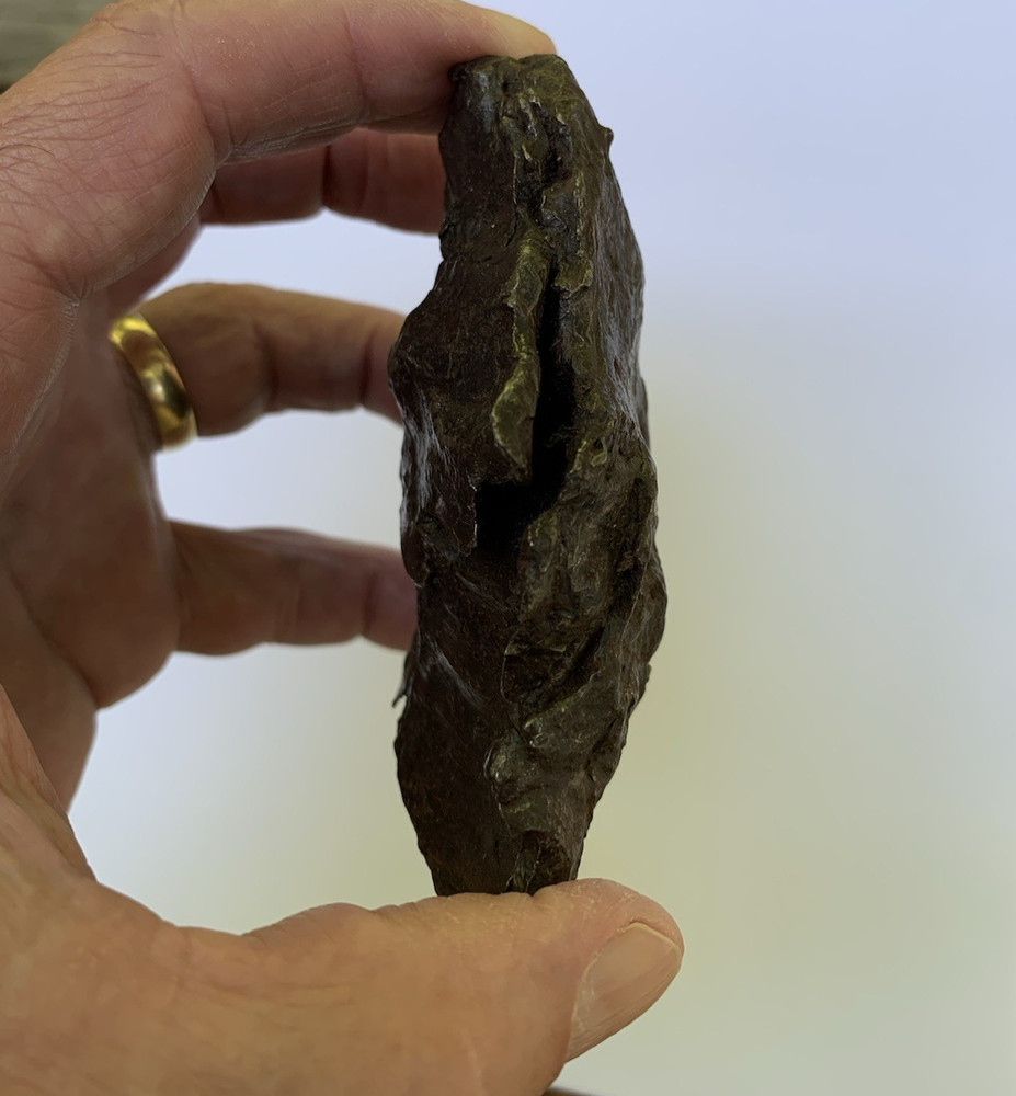 ANCIENT PHARAOH ETCHED IMAGE FOUND ON IRON METEORITE SPEAR ARTIFACT RELIC