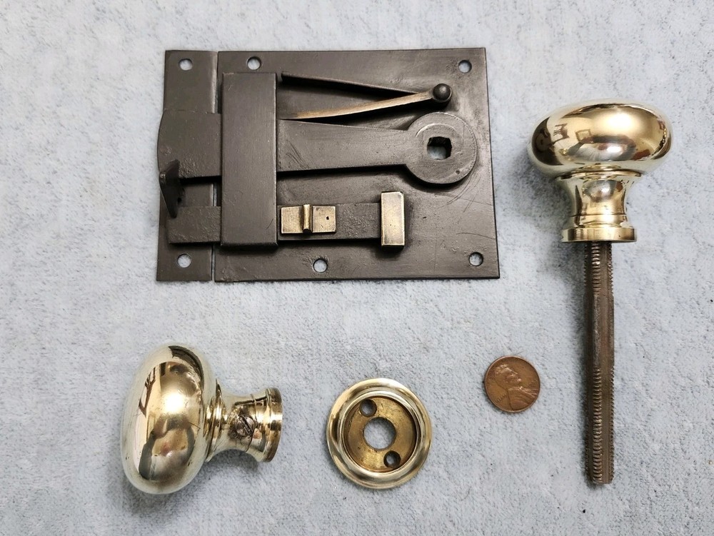 Mid 1700's Plate Latch LH Restored