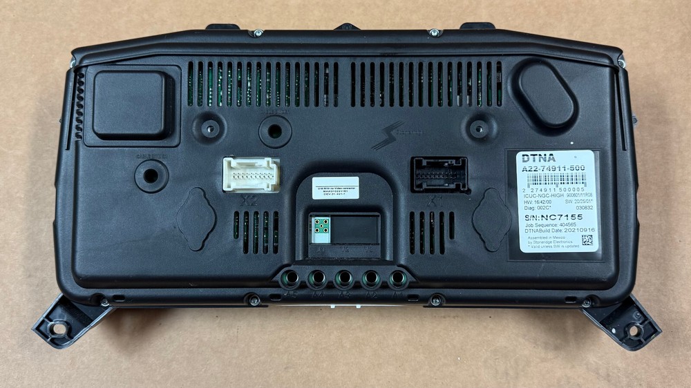 FREIGHTLINER Evolution Instrument Panel/Gauge Cluster A22-74911-500