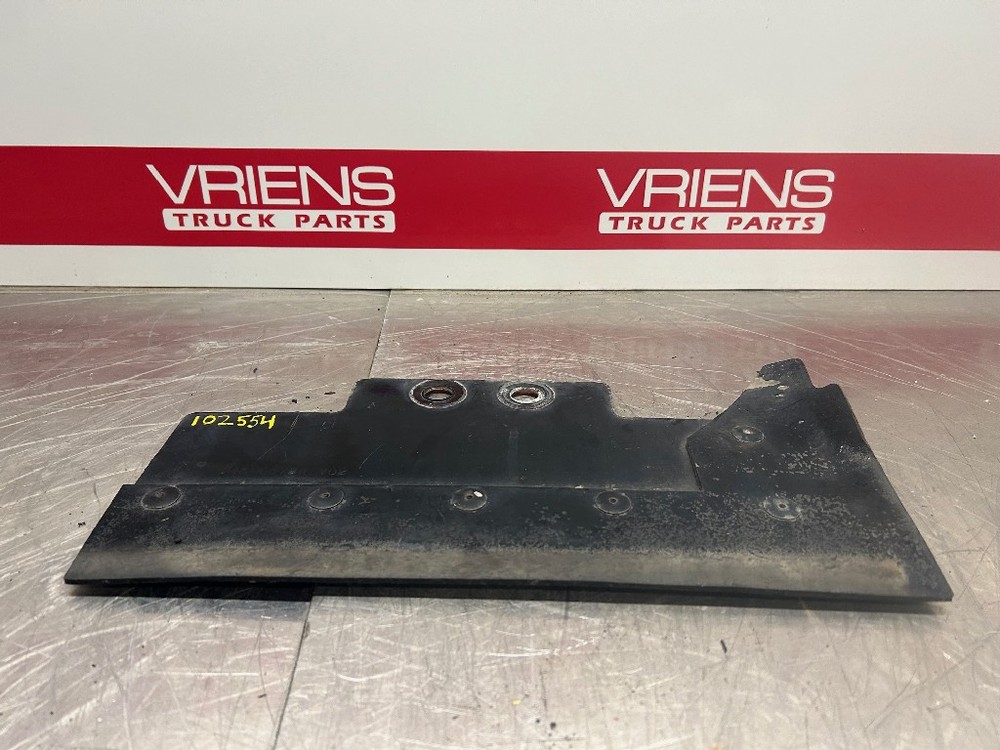 PETERBILT SHIELD ASSY-RECIRCULATION LH F46-6079R